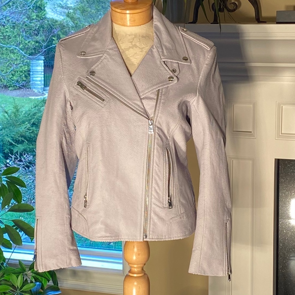 🌻SOLD🌻NWOT~LAMARQUE CLASSIC LEATHER  MOTO JACKET🌻🌻